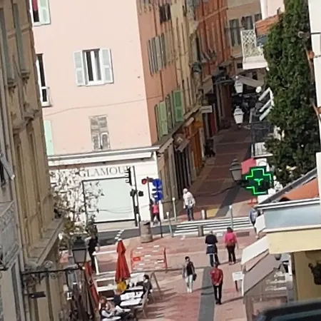 Le Palmaro * Ментона