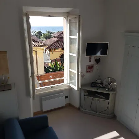 Le Palmaro Apartmán Menton
