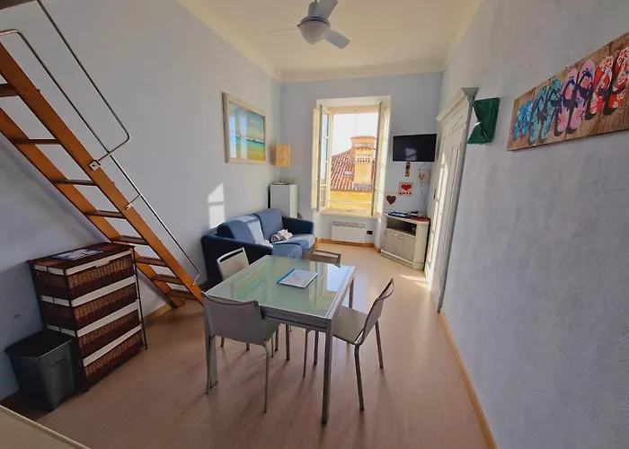 Le Palmaro Apartment *